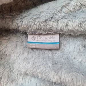 Fuzzy light blue Columbia